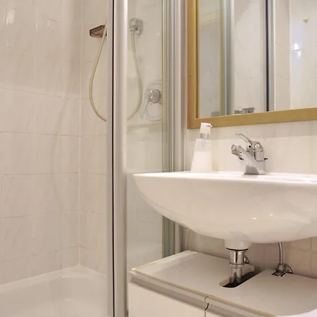 Cafe Steffens Apartahotel