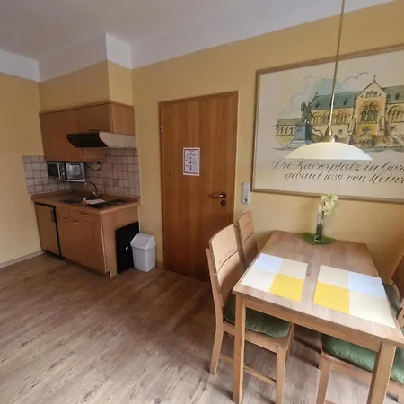 Cafe Steffens Апарт-отель