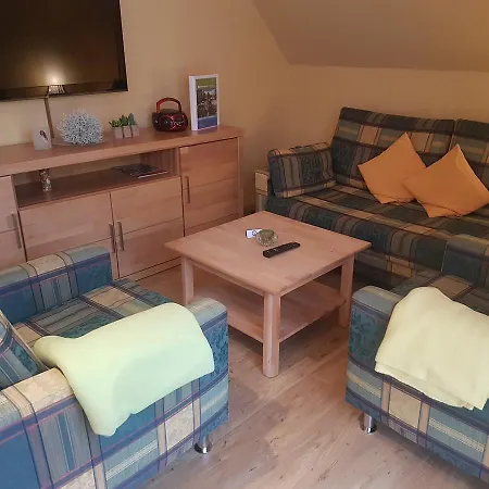 Lägenhetshotell Cafe Steffens 3*
